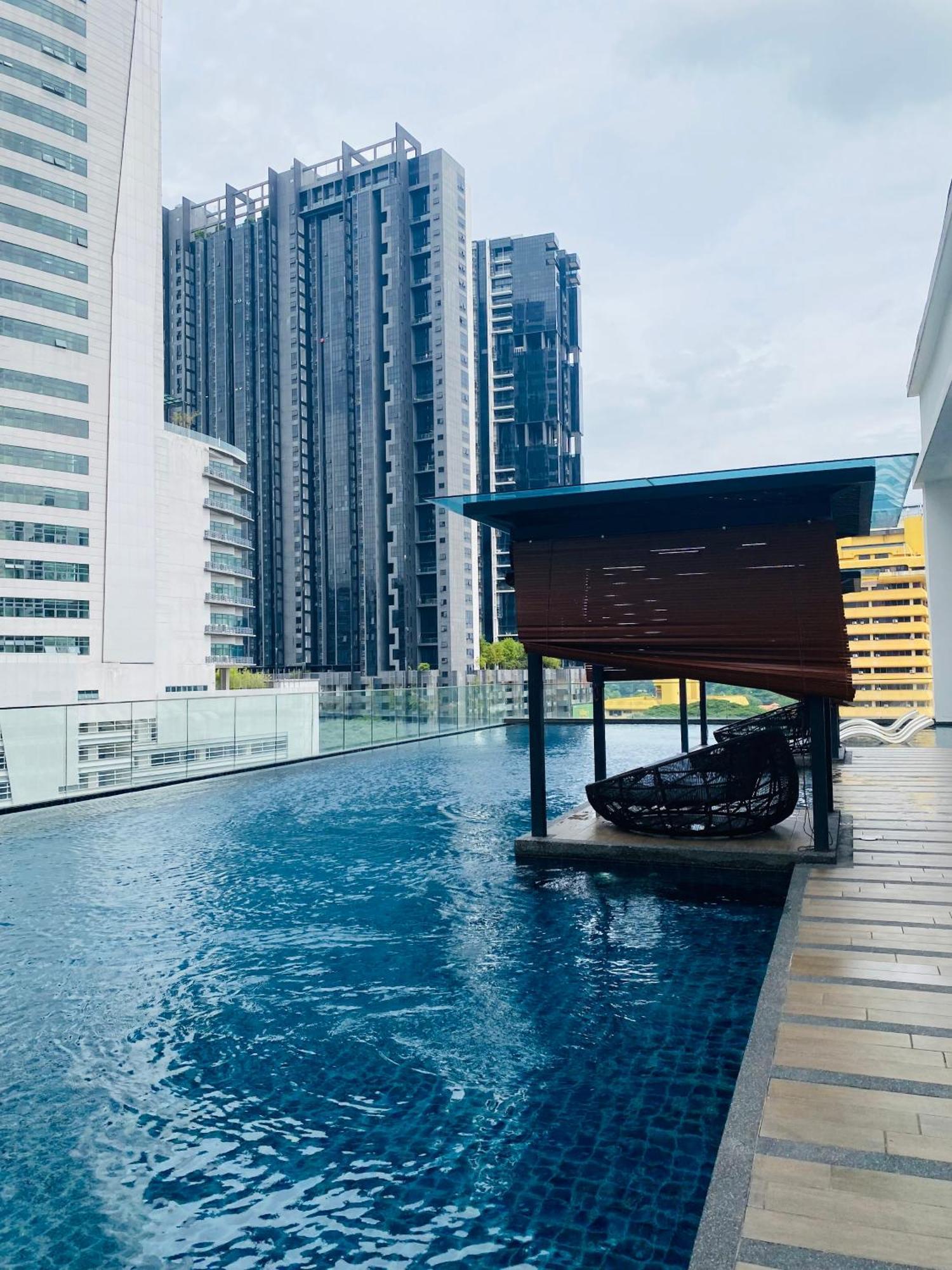Reizz Residence By Nexus Suites Kuala Lumpur Exterior photo
