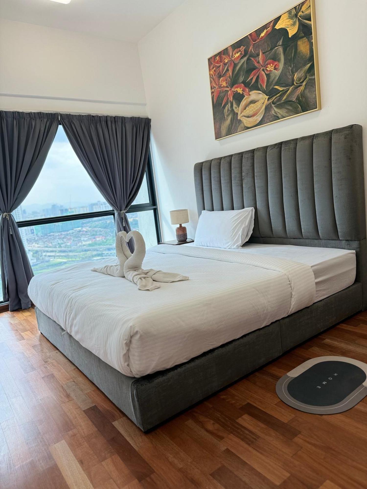 Reizz Residence By Nexus Suites Kuala Lumpur Exterior photo